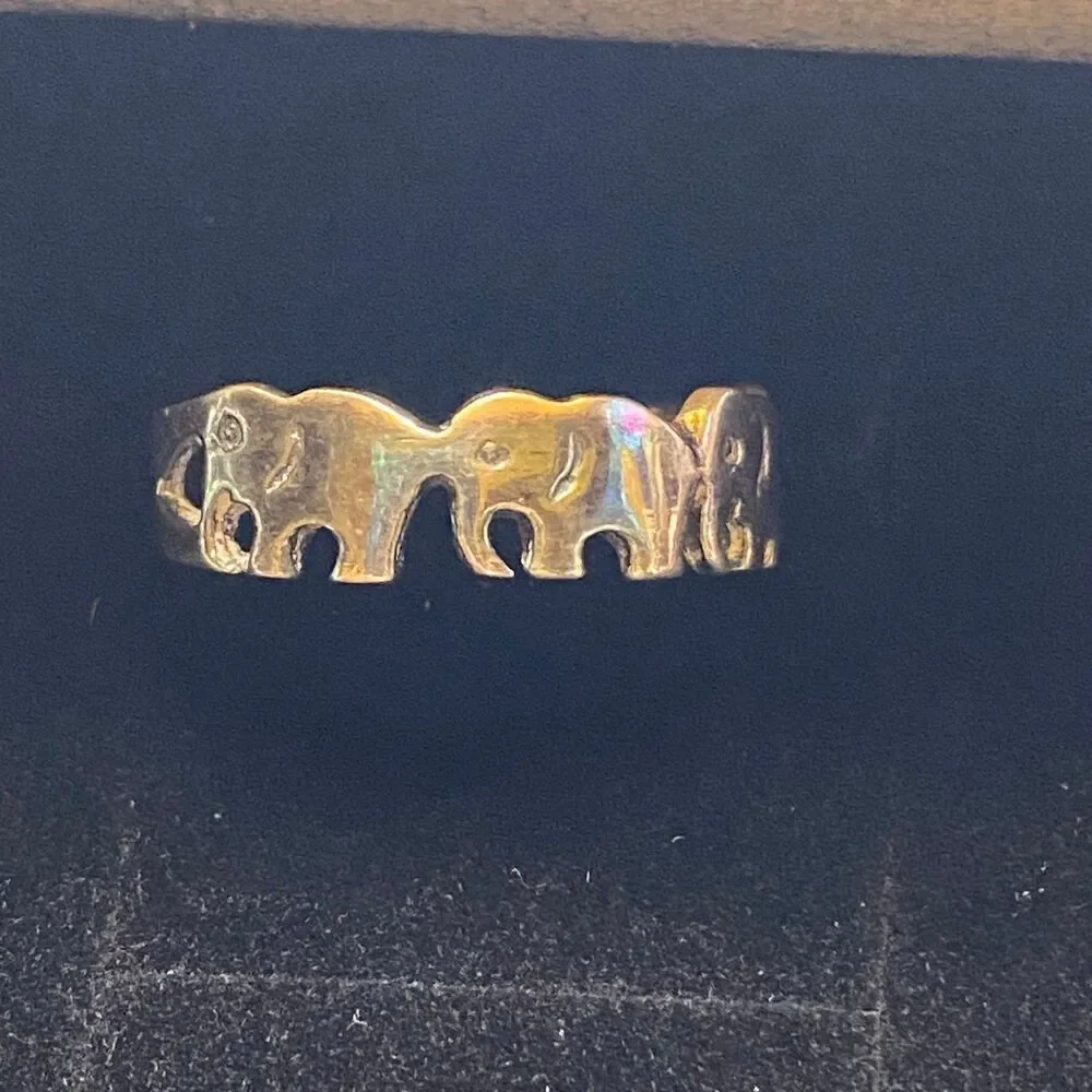 Sterling Silver 4 Elephants Cut Out Ring Size 8.5